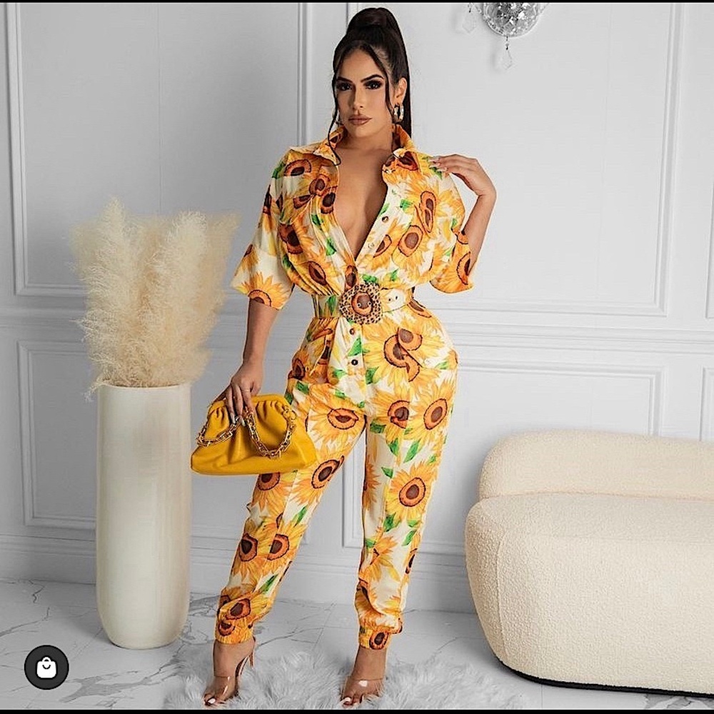 🔥HOST PICK🔥Spring sunflower jumpsuit